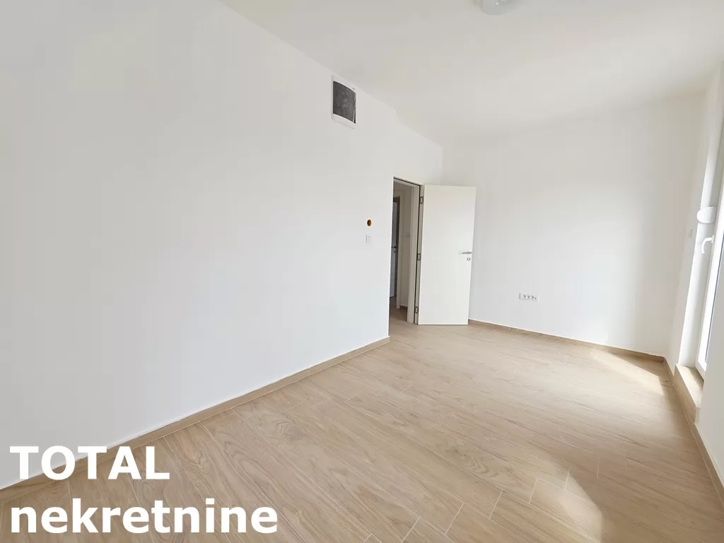 Stan,NOVI SAD,BULEVAR PATRIJARHA PAVLA,kv: 154.00, € 338800, ID: 1101671 25