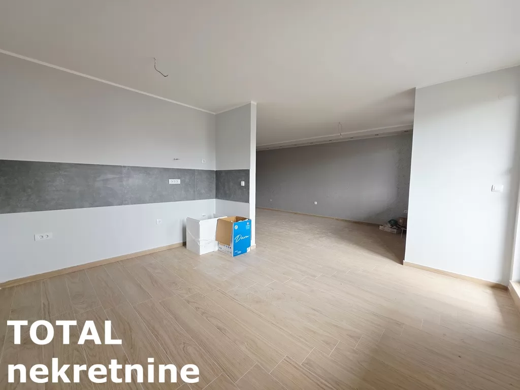 Stan,NOVI SAD,BULEVAR PATRIJARHA PAVLA,kv: 154.00, € 338800, ID: 1101671 5