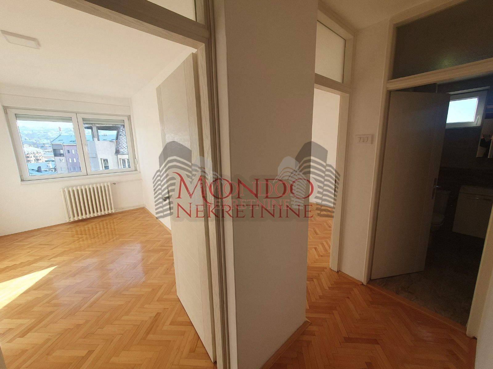  Troiposoban stan kod Pravnog fakulteta, CG, 86m2, Niš 5