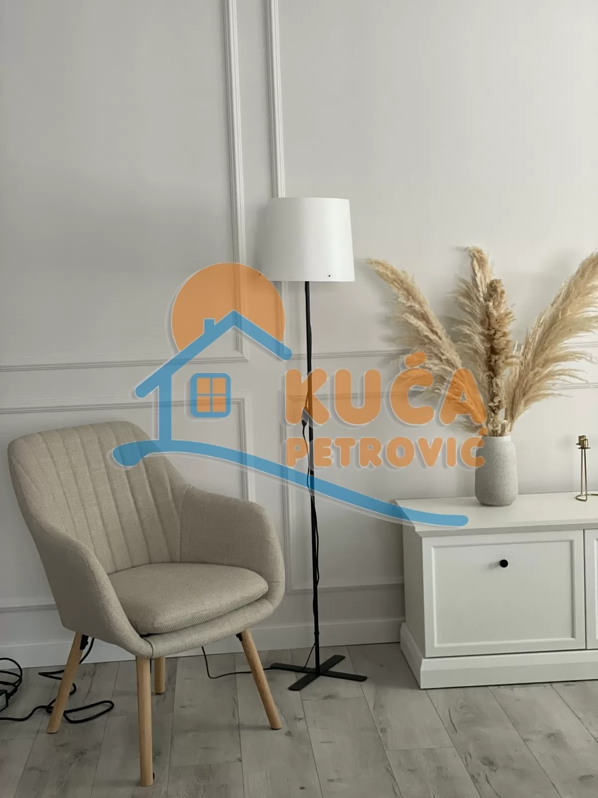 četvorosoban stan, 120 m2, Durlan, Đorđa Andrejevića Kuna ID: i-016619 8