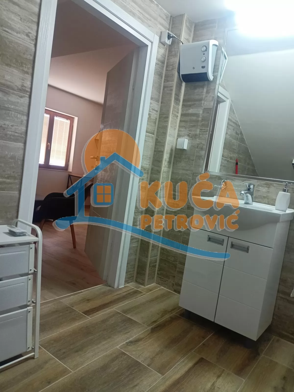 četvorosoban stan, 180 m2, Palilula, Anastasa Jovanovića ID: i-016635 8