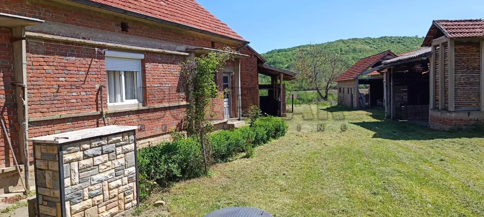 četvorosobna kuća, 180 m2, Gornje Brijanje, Gornje Brijanje ID: p-016661 2