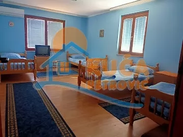 četvorosobna kuća, 250 m2, Palilula, Anastasa Jovanovića ID: i-016637 7