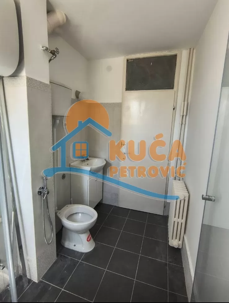 Dvosoban stan, 88 m2, Centar, Nade Tomić ID: i-016622 11