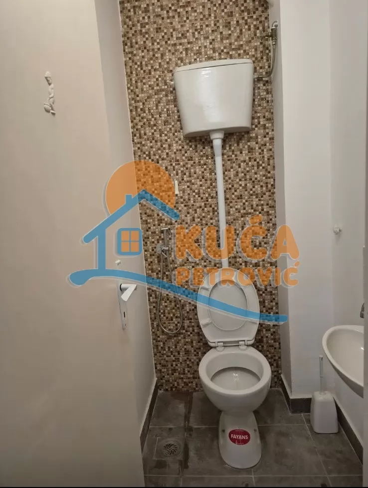 Dvosoban stan, 88 m2, Centar, Nade Tomić ID: i-016622 13