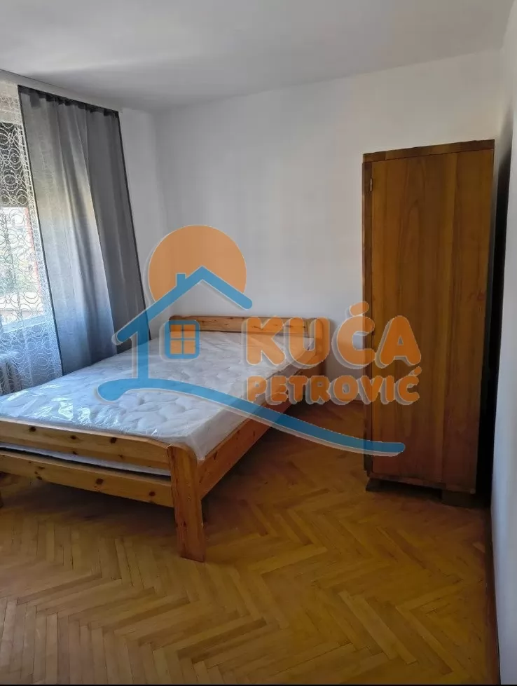 Dvosoban stan, 88 m2, Centar, Nade Tomić ID: i-016622 8
