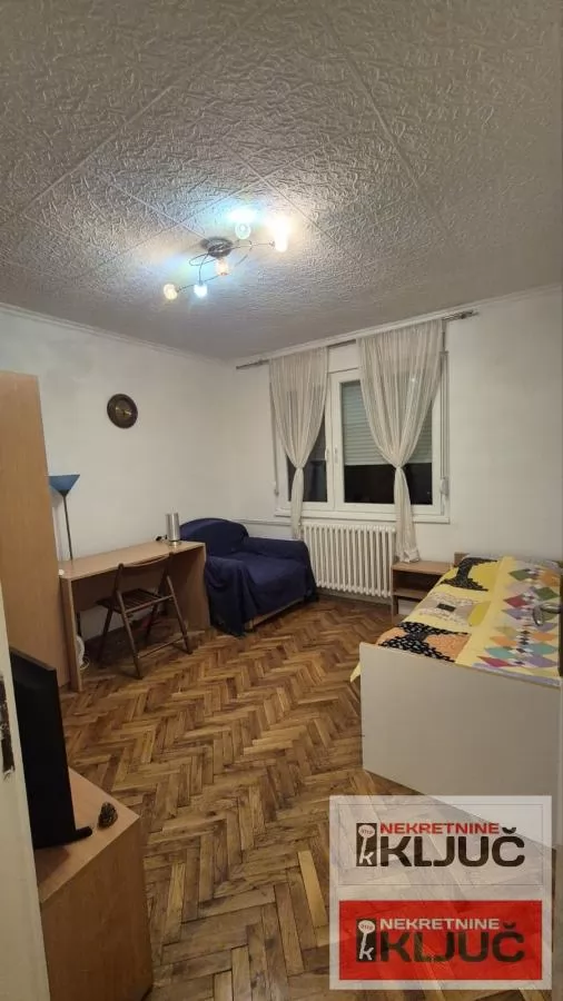 Izdaje se garsonjera na Limanu 3 1