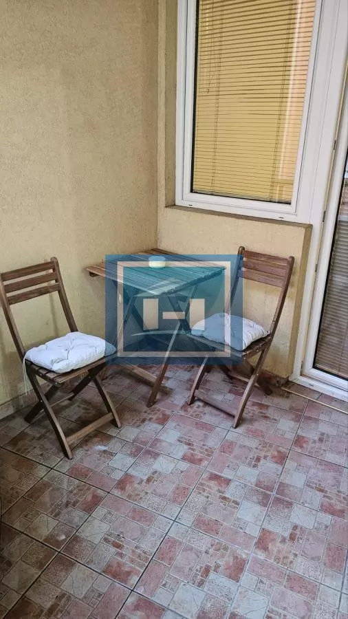 Izdaje se jednosoban stan kod Akva parka, odlična lokacija! 12