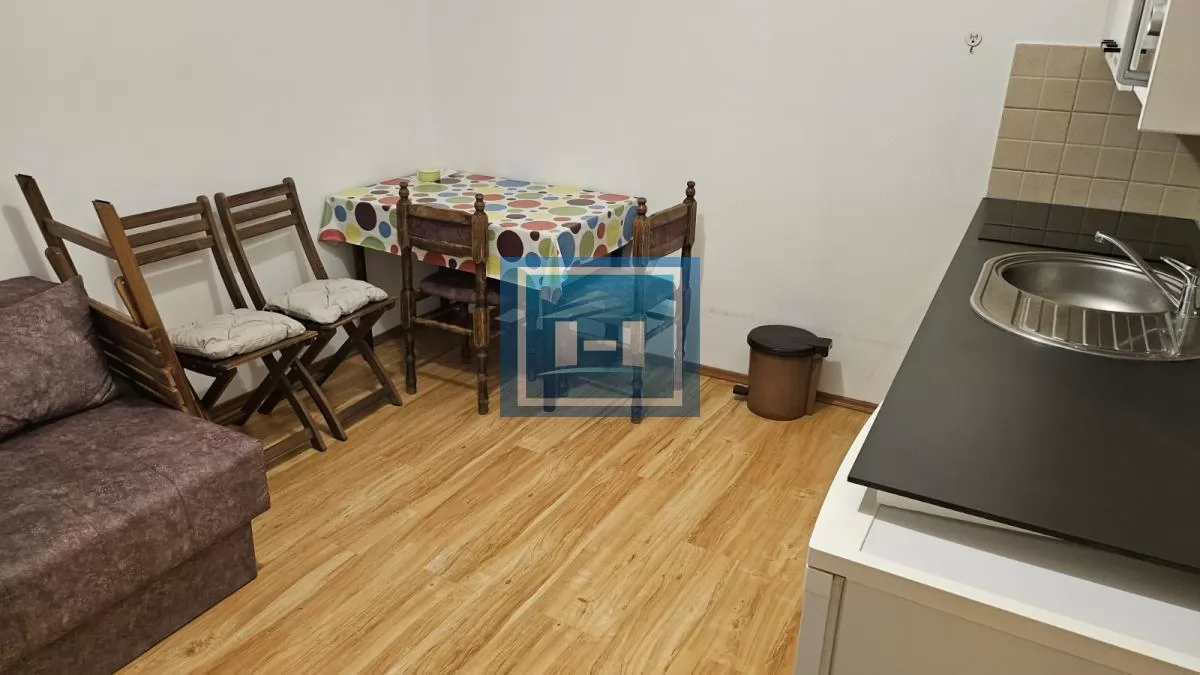 Izdaje se jednosoban stan kod Akva parka, odlična lokacija! 17