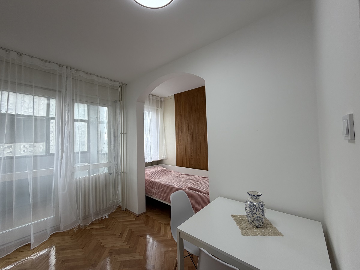 Renoviran jednoiposoban stan na Crvenom krstu  41m2 5