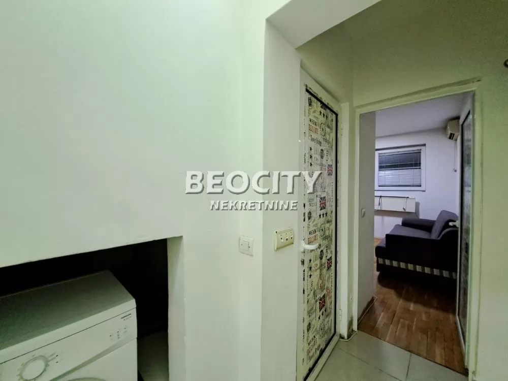 Jednosoban stan, 20 m2, Južni bulevar ID: 132859 11
