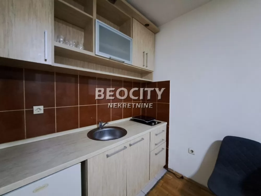 Jednosoban stan, 20 m2, Južni bulevar ID: 132859 5