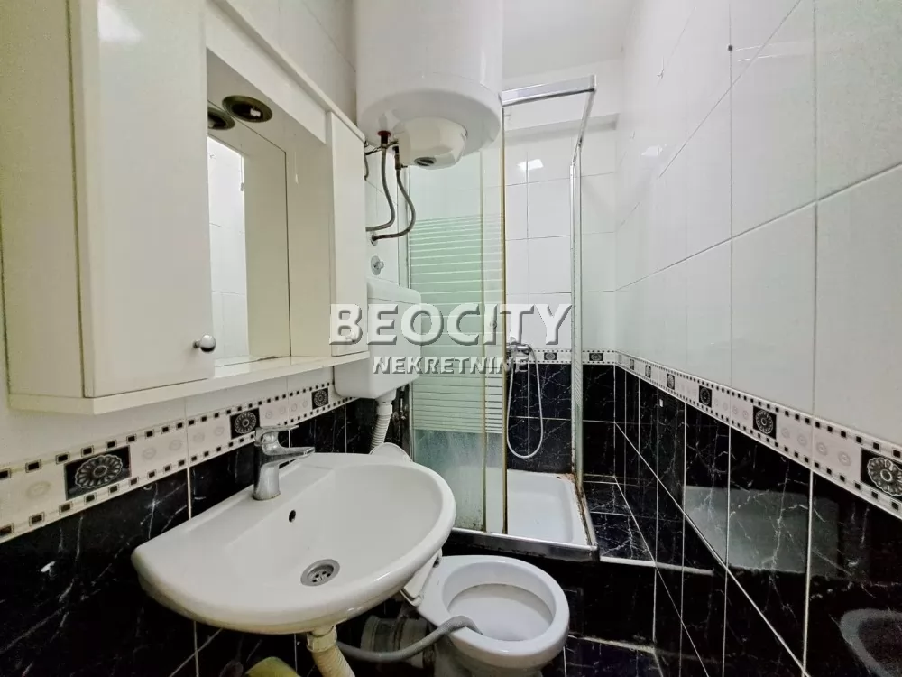 Jednosoban stan, 20 m2, Južni bulevar ID: 132859 9
