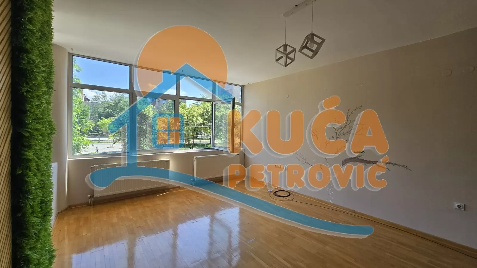 Lokal, 55 m2, Medijana, Trg kralja Aleksandra Ujedinitelja ID: i-016660 2
