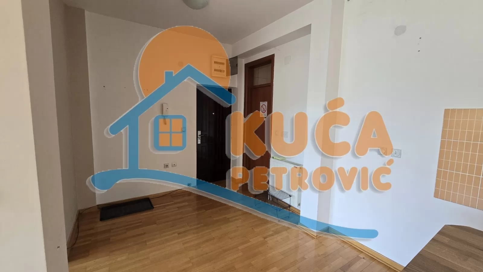 Lokal, 55 m2, Medijana, Trg kralja Aleksandra Ujedinitelja ID: i-016660 6