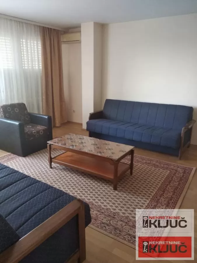 NOVO NASELJE IZDAJE SE JEDNOSOBAN NAMEŠTEN STAN 1