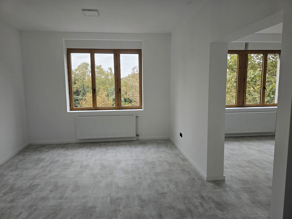 Kompletno renoviran salonski stan kod Tašmajdana  120m2 2
