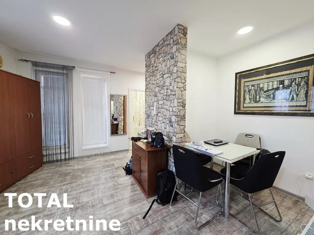 Stan,NOVI SAD,CENTAR,kv: 42.00, € 132300, ID: 1102711 6