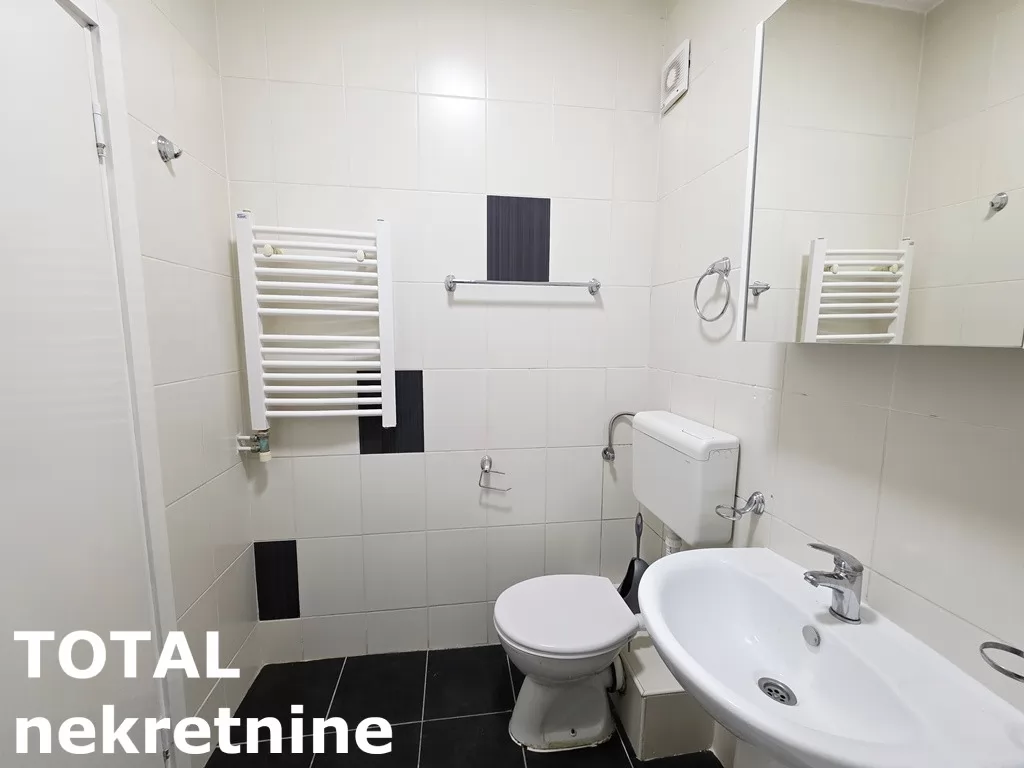 Stan,NOVI SAD,CENTAR,kv: 78.00, € 250000, ID: 1101838 12