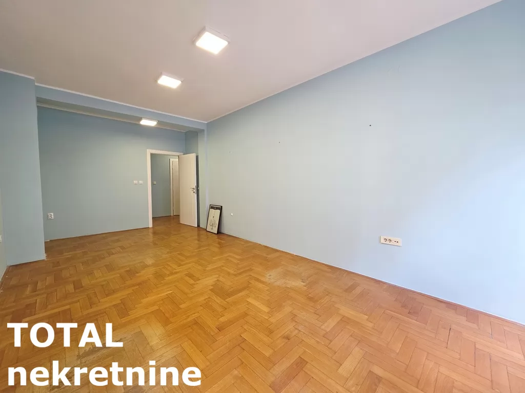 Stan,NOVI SAD,CENTAR,kv: 78.00, € 250000, ID: 1101838 4