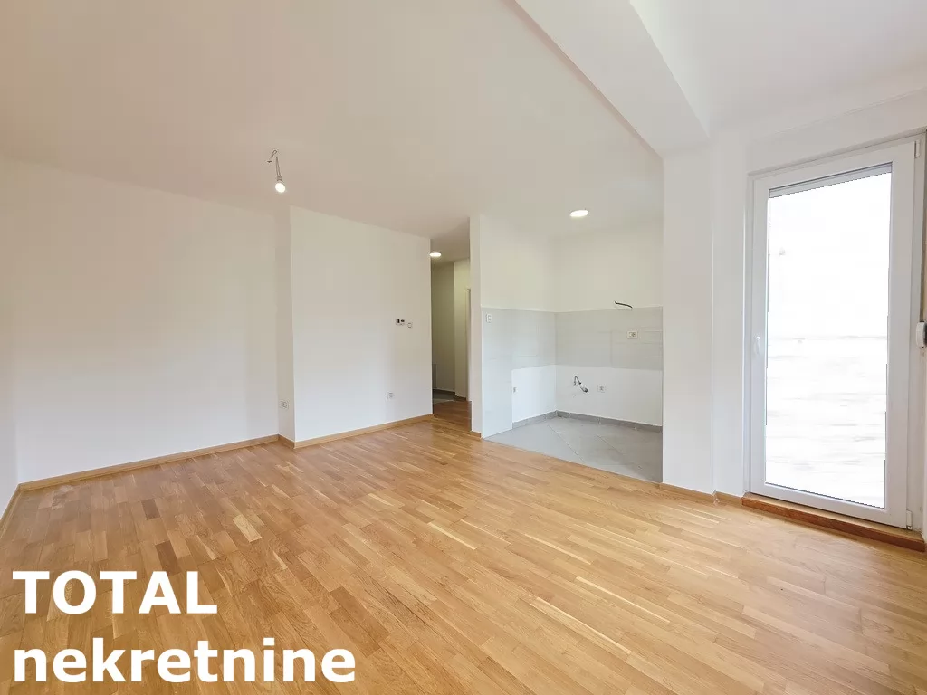 Stan,NOVI SAD,DETELINARA,kv: 40.00, € 126000, ID: 1102701 3