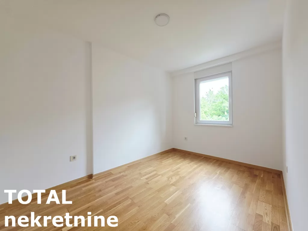 Stan,NOVI SAD,DETELINARA,kv: 40.00, € 126000, ID: 1102701 5
