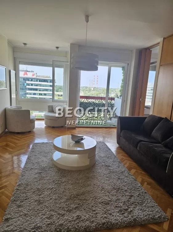 Trosoban stan, 73 m2, Blok 23, Bulevar Milutina Milankovića ID: 122611 1