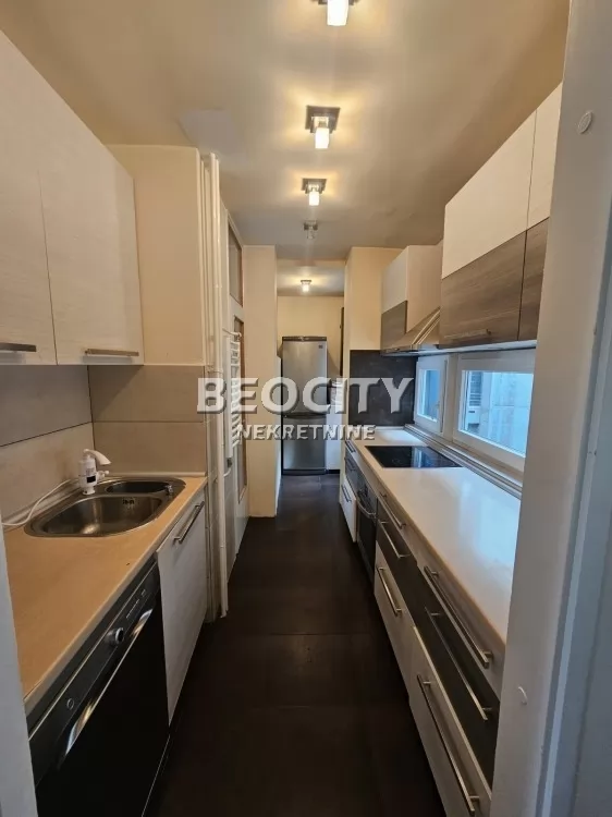 Trosoban stan, 73 m2, Blok 23, Bulevar Milutina Milankovića ID: 122611 9