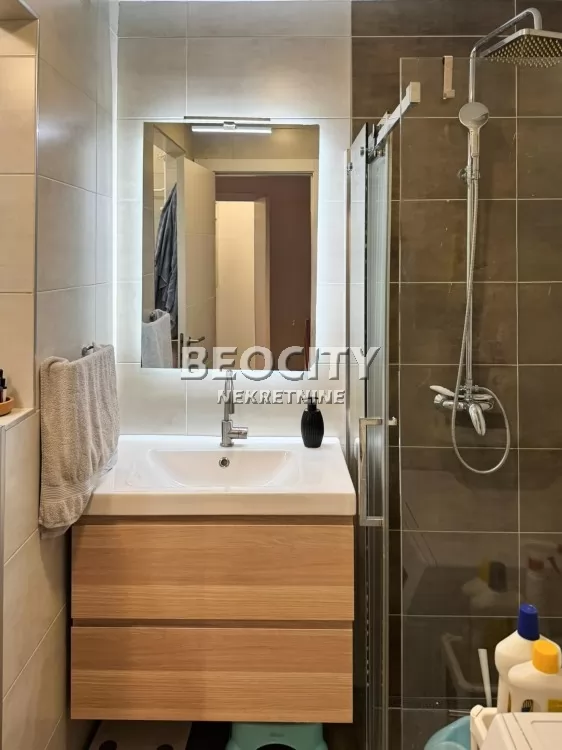Trosoban stan, 75 m2, Vračar ID: 132881 14