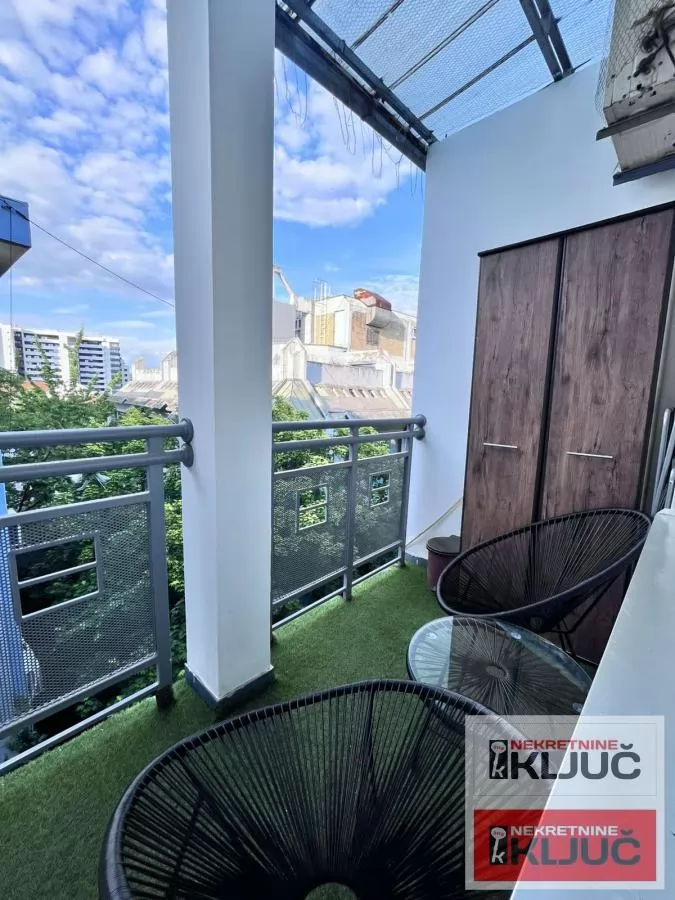 TRG MLADENACA, 42m2, Dvosoban-Duplex, Namešten 11
