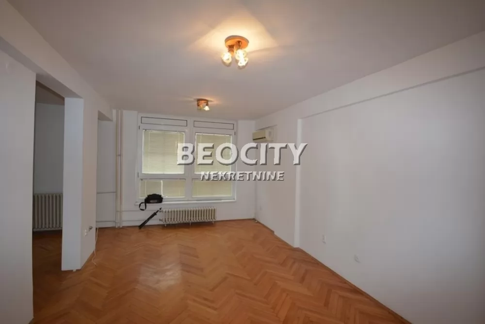 četvorosoban stan, 95 m2, Centar, Strahinjića Bana ID: 49200 1