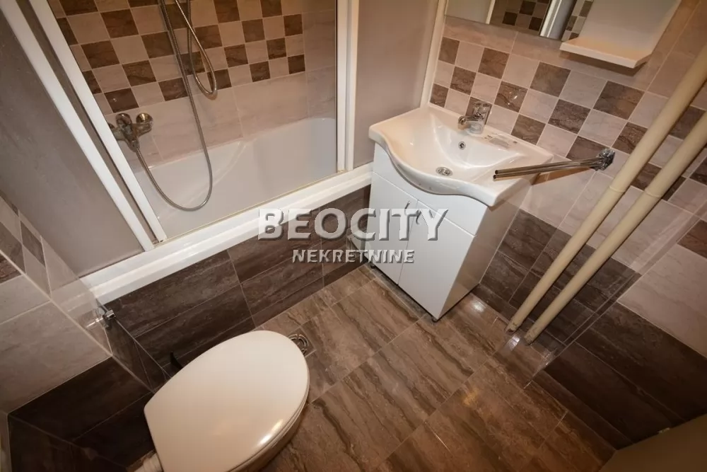 četvorosoban stan, 95 m2, Centar, Strahinjića Bana ID: 49200 16