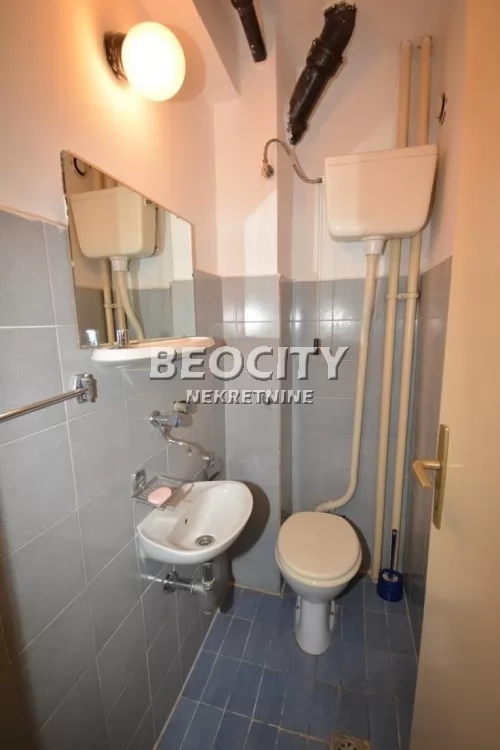 četvorosoban stan, 95 m2, Centar, Strahinjića Bana ID: 49200 8