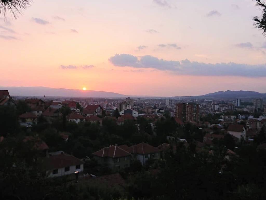 Prodaje se gg zemljište na manje od deset minuta od centra Niša 1