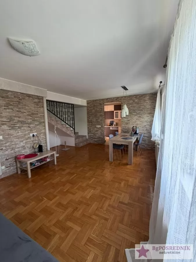 Mladenovac, Mihaila Milovanovića, 120m2 1