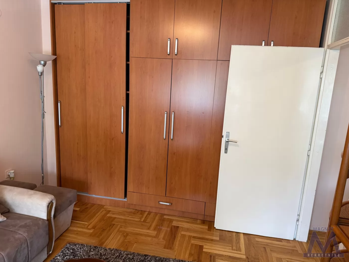 Stan,NOVI SAD,BULEVAR,kv: 49, € 149400, ID: 1019379 2