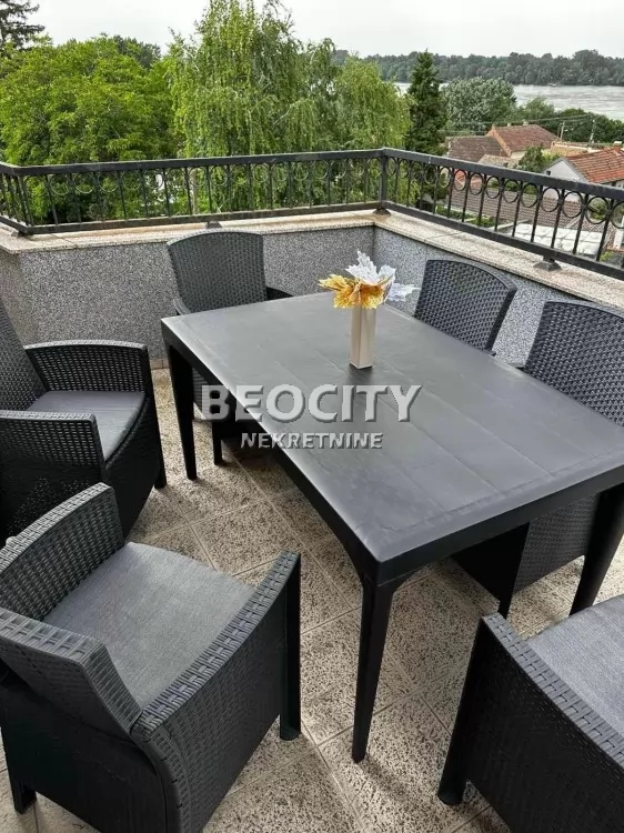 četvorosoban stan, 170 m2, Sremska Kamenica, 100 m od Dunava ID: 132841 7