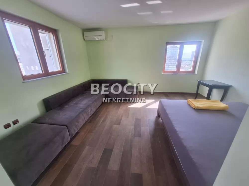 Dvosoban stan, 40 m2, Centar, Admirala Geprata ID: 132927 2