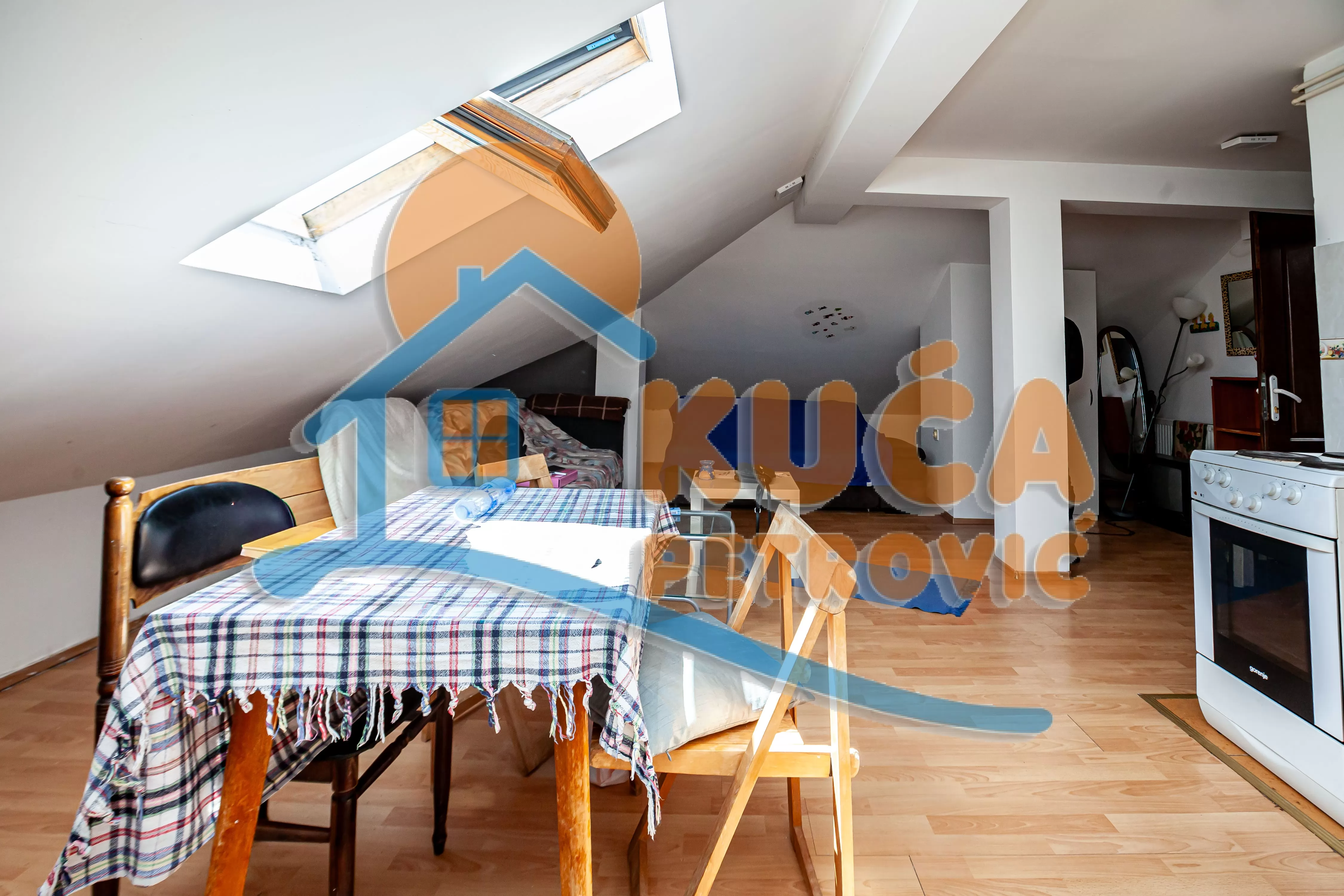 Jednosoban stan, 43 m2, Durlan, Knjazevačka ID: p-016666 1