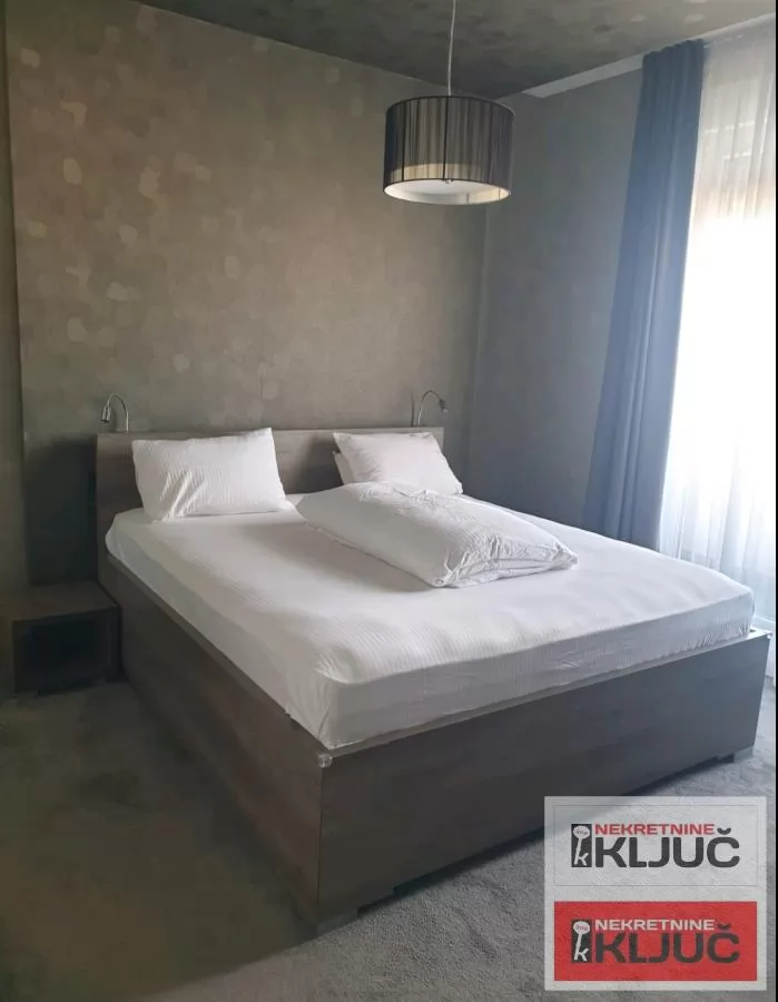 KOD MASTER CENTRA, 134m2 + terasa, Penthouse, Lux 12