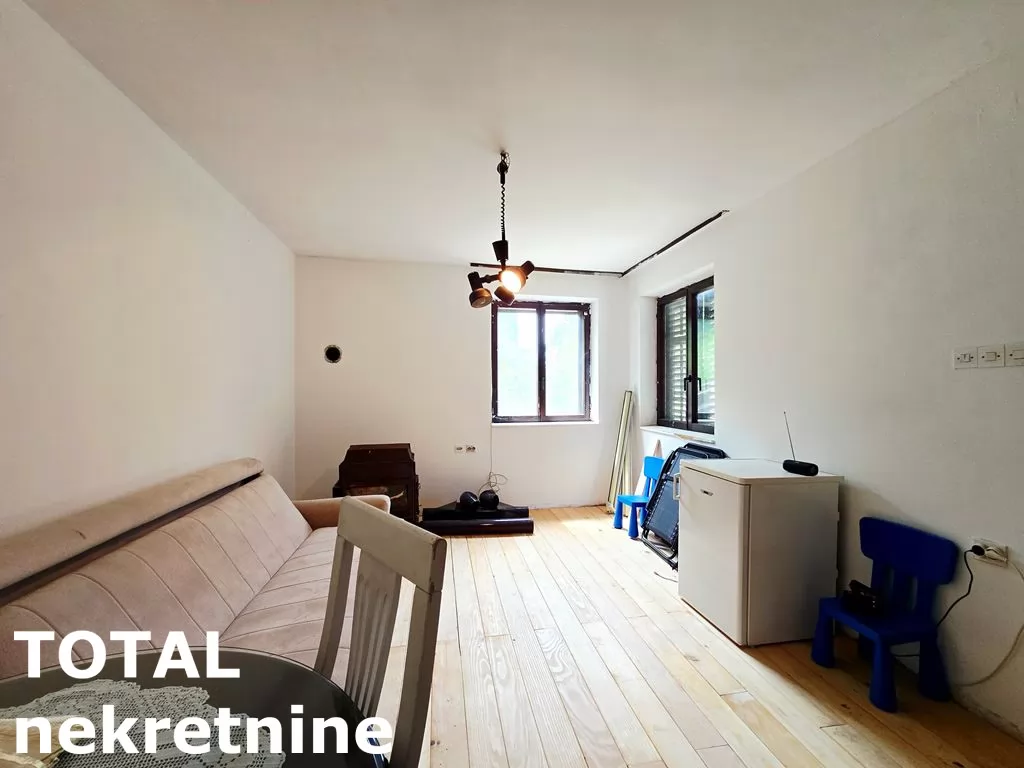 Kuca,SREMSKA KAMENICA,CARDAK,kv: 65.00, € 220000, ID: 3091457 2