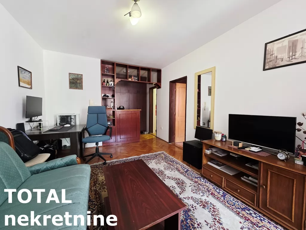 Stan,NOVI SAD,CENTAR,kv: 40.00, € 130000, ID: 1102717 4