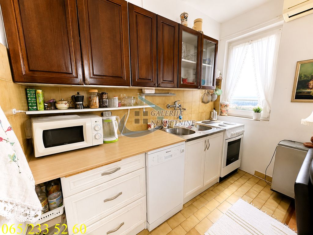 Rakovica  Labudovo brdo   Serdar janka Vukotića 55m2 3