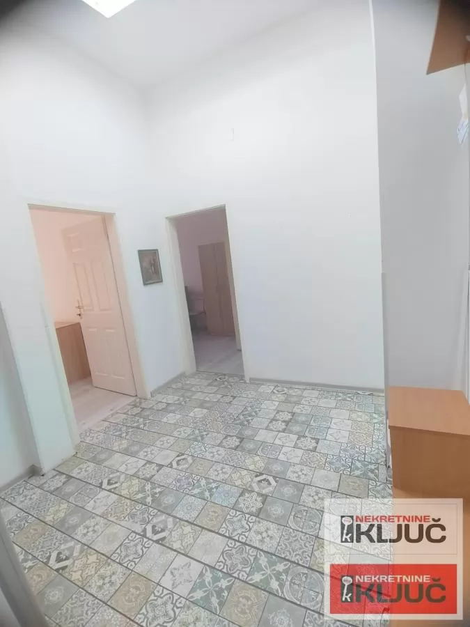 GRBAVICA, 54m2, Dvoiposoban može i za poslovni prostor 7