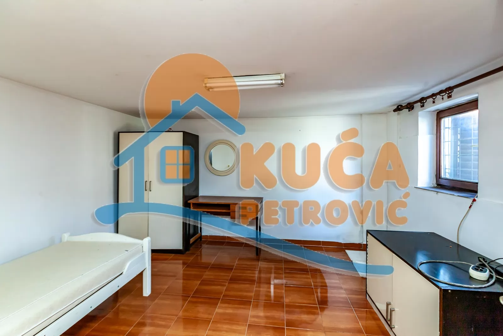 Trosobna kuća, 140 m2, Crveni krst, Sarajevska ID: p-016641 13