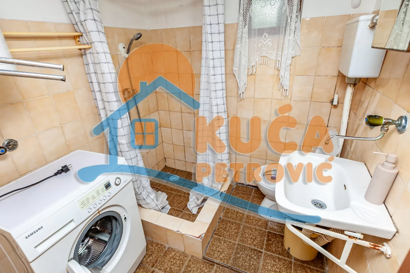 Trosobna kuća, 140 m2, Crveni krst, Sarajevska ID: p-016641 16