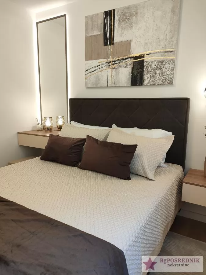 Voždovac. Lekino brdo, Braće Kovač, 53m2 7