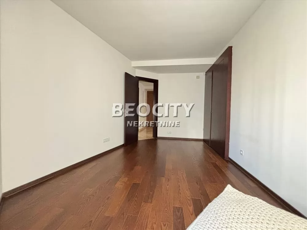 četvorosoban stan, 160 m2, Vračar ID: 132912 16