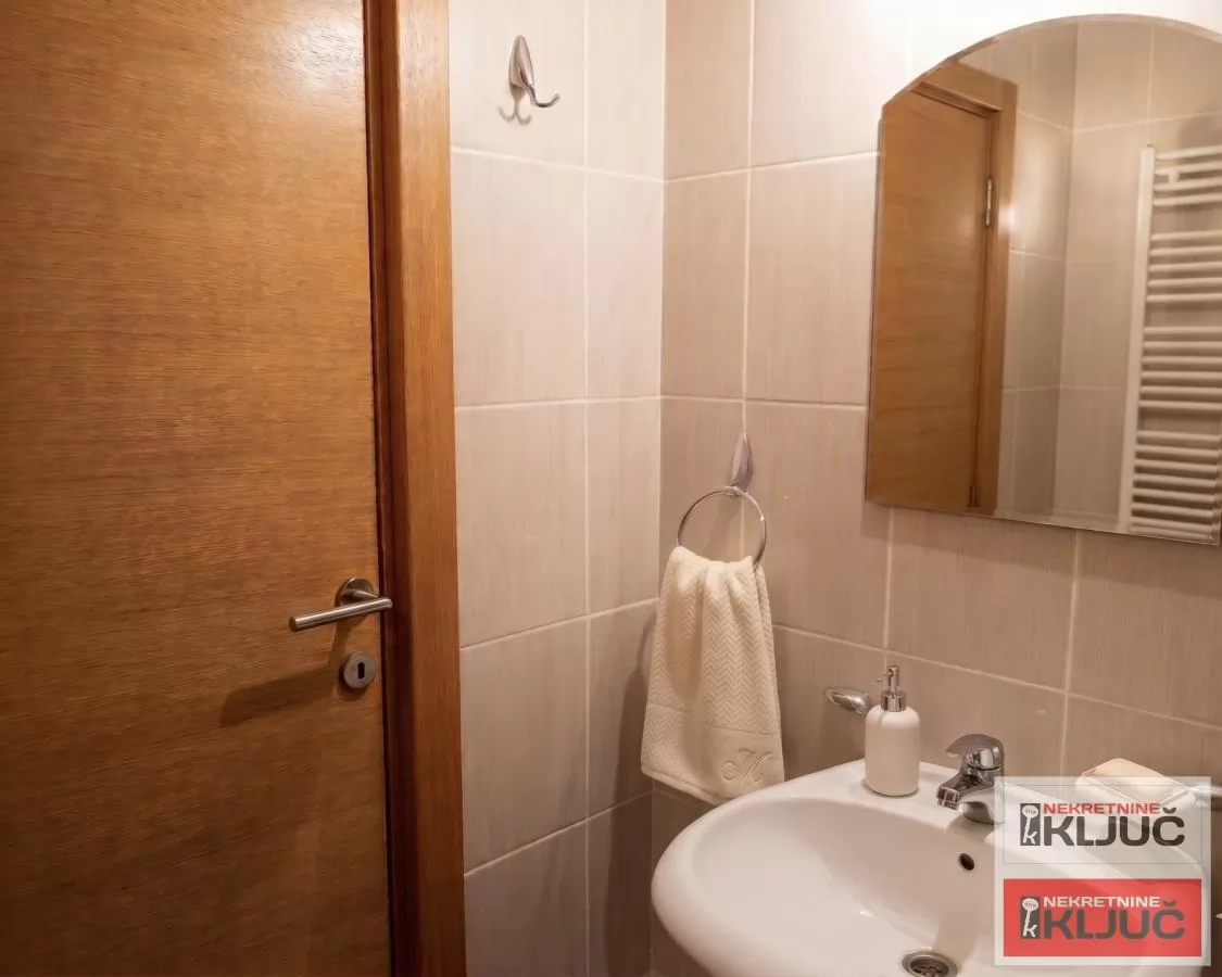 Garsonjera 26 m², Bulevar Oslobođenja, Novi Sad, 2. sprat 7