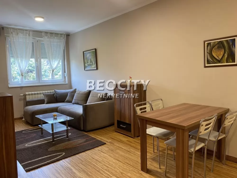 Jednosoban stan, 28 m2, Adamovićevo naselje, Laze Nančića ID: 132988 1